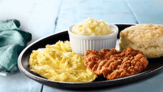 BREAKFAST PLATTER WITH SPICY CHICKEN